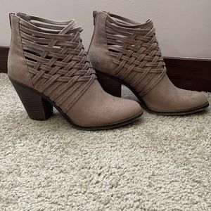 Fergalicious by Fergie Booties
